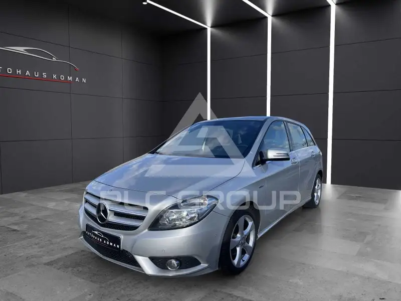 2012 Mercedes Benz B 200
