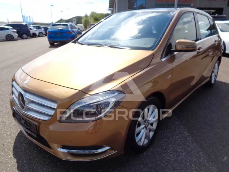 2012 Mercedes Benz B 200