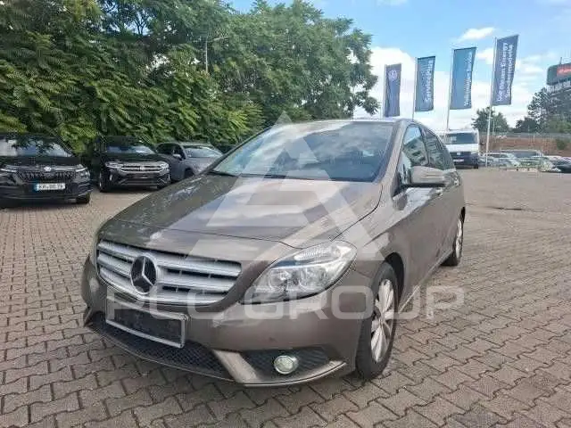 2012 Mercedes Benz B 200