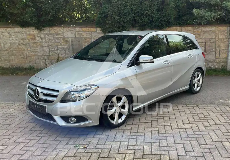 2012 Mercedes Benz B 200