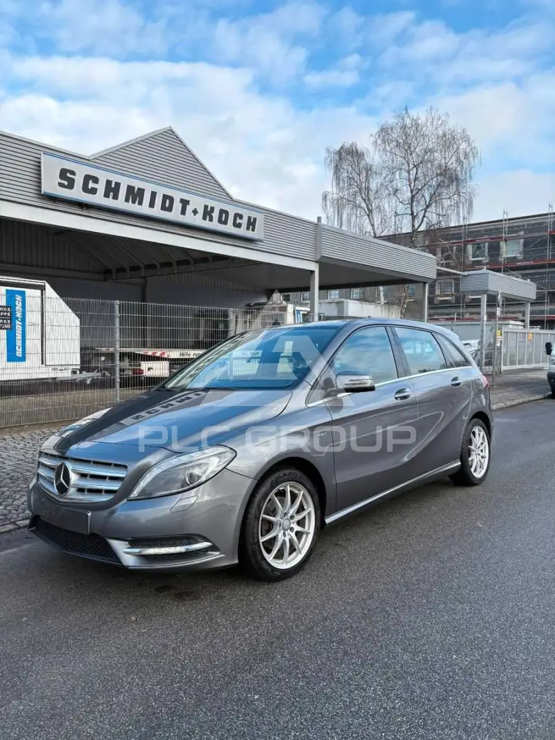 2012 Mercedes Benz B 200