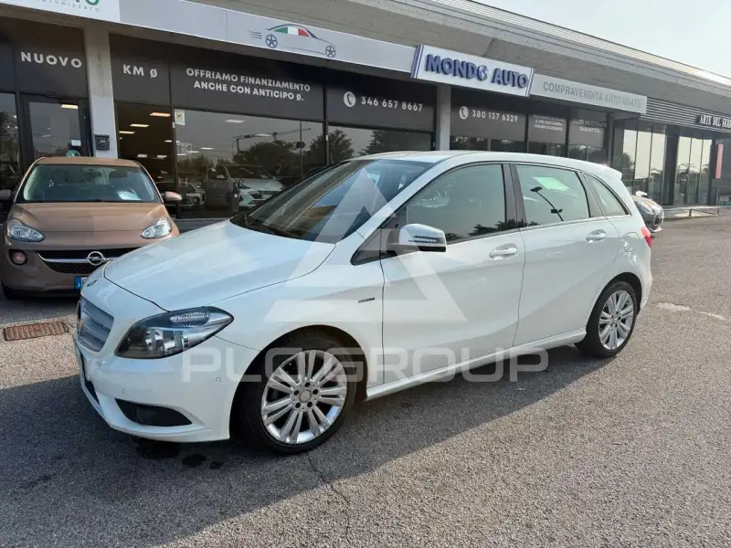 2012 Mercedes Benz B 200