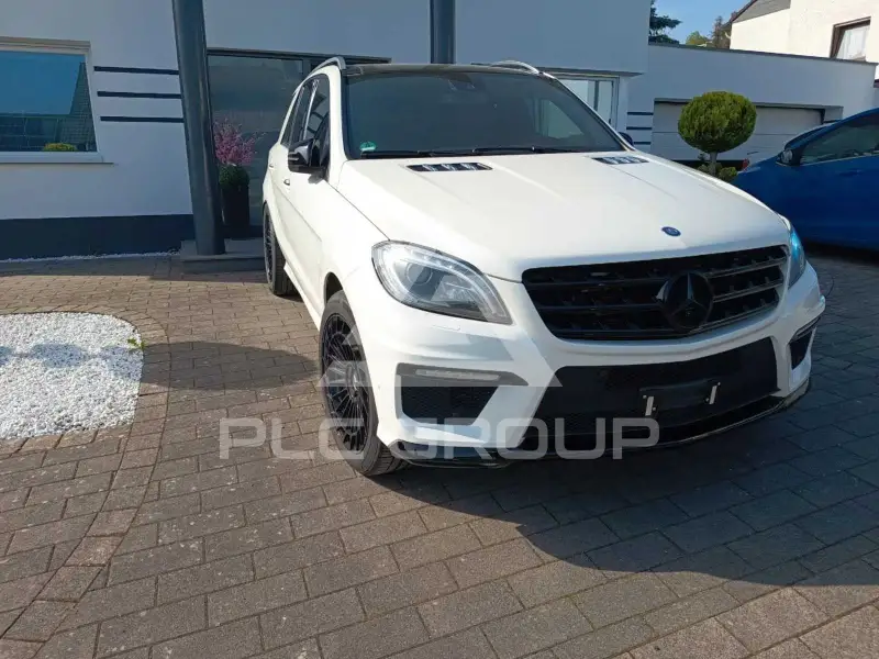 2012 Mercedes Benz ML 63 AMG