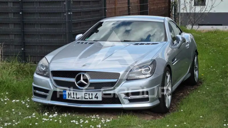 2012 Mercedes Benz SLK 200
