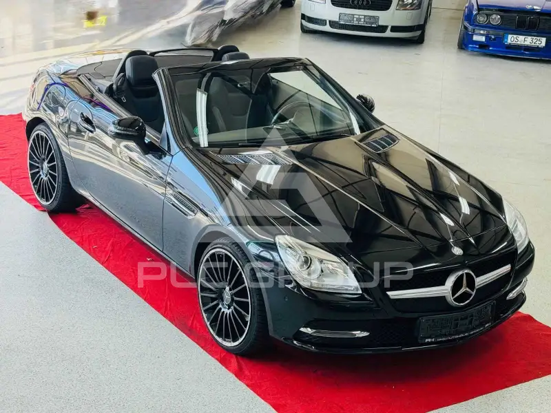 2012 Mercedes Benz SLK 200
