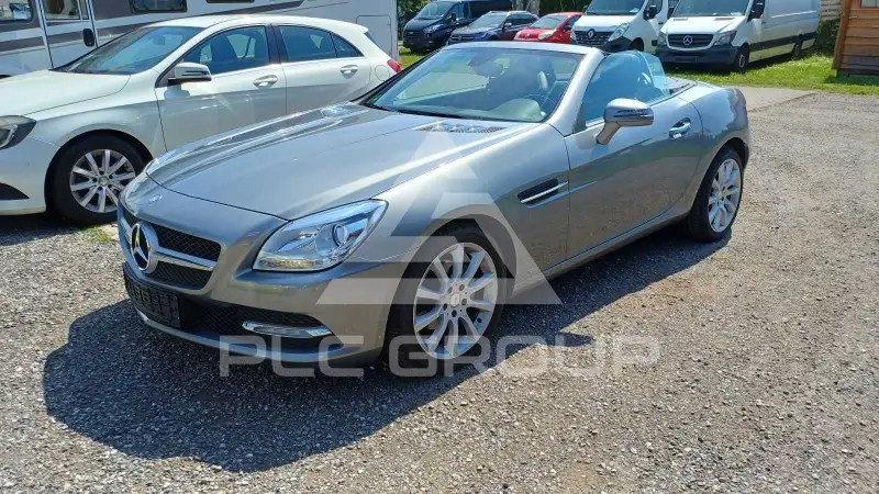 2012 Mercedes Benz SLK 200