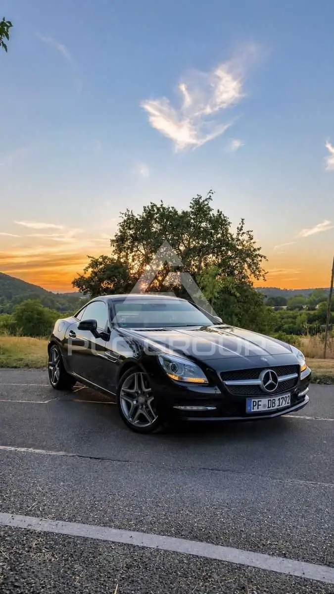 2012 Mercedes Benz SLK 200