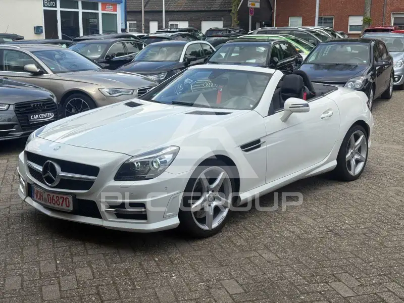 2012 Mercedes Benz SLK 200