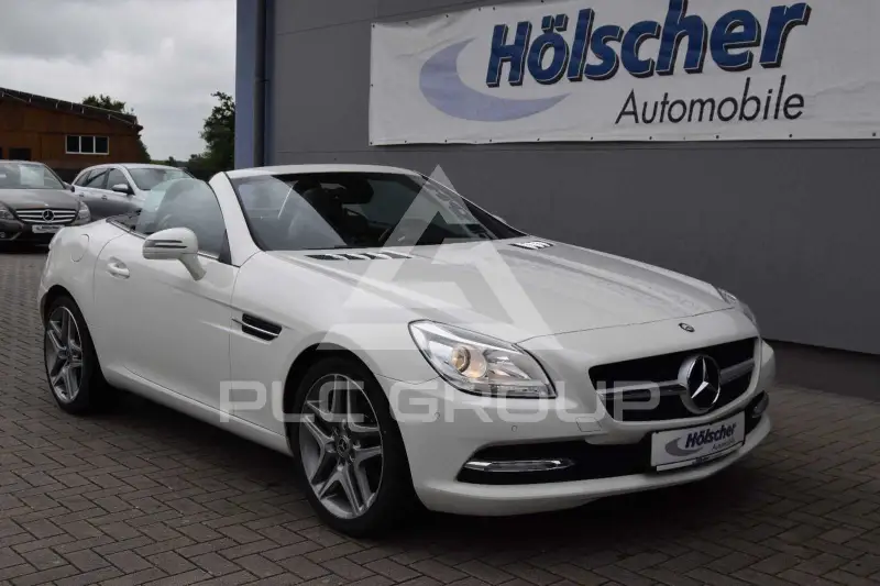 2012 Mercedes Benz SLK 200