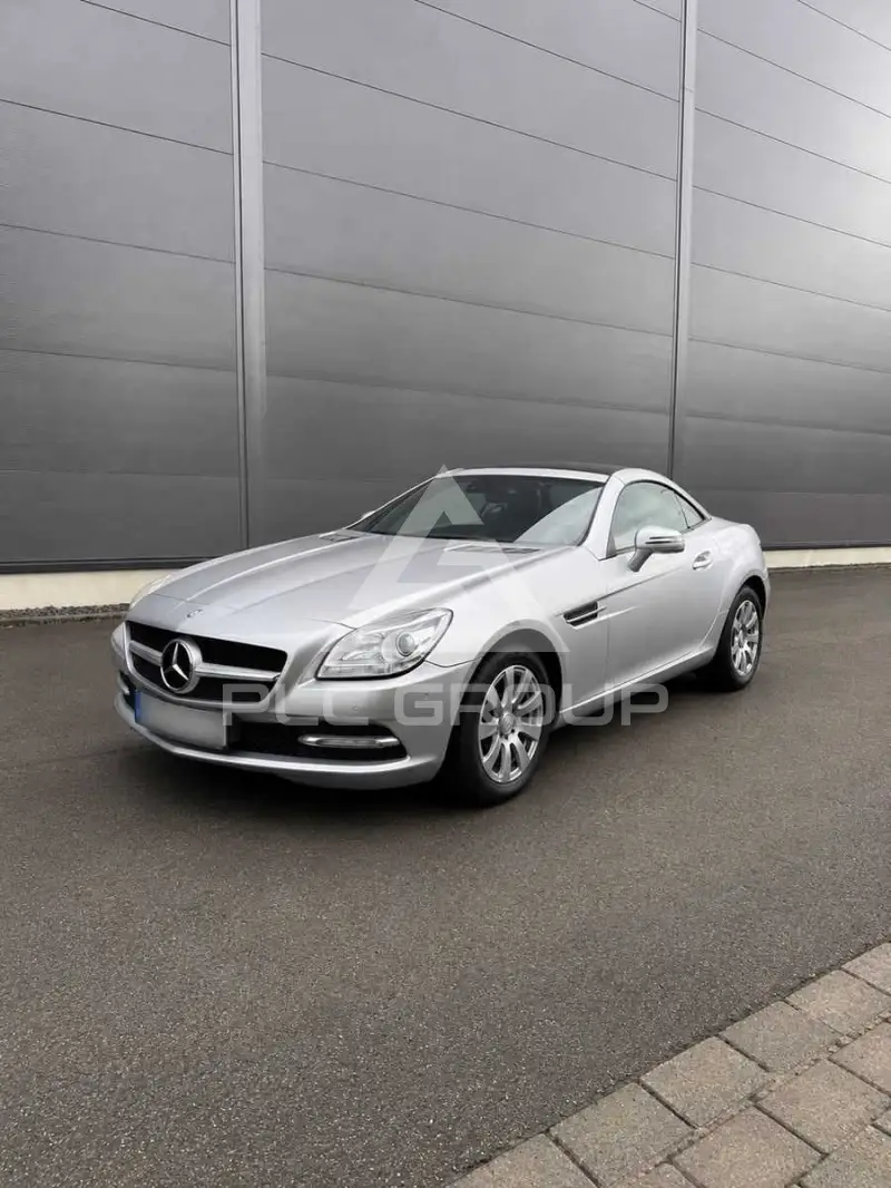 2012 Mercedes Benz SLK 200