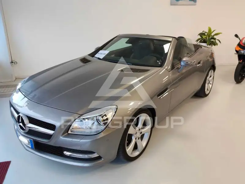 2012 Mercedes Benz SLK 200