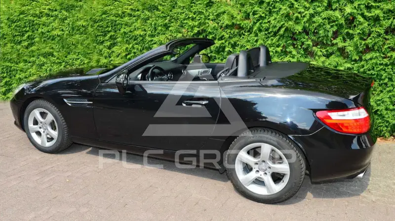 2012 Mercedes Benz SLK 200
