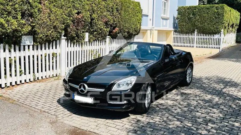 2012 Mercedes Benz SLK 200