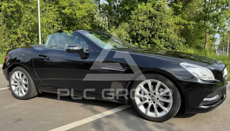 2012 Mercedes Benz SLK 200