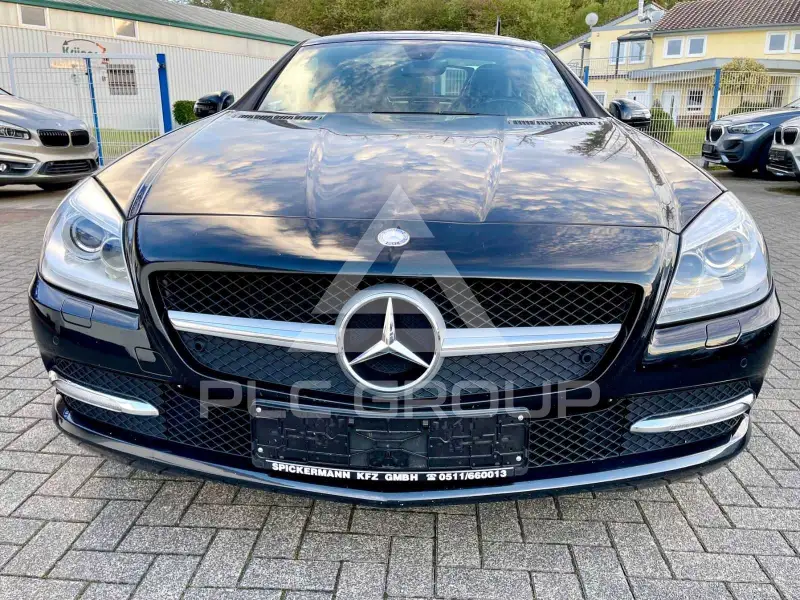 2012 Mercedes Benz SLK 200
