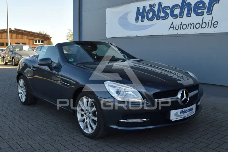 2012 Mercedes Benz SLK 200