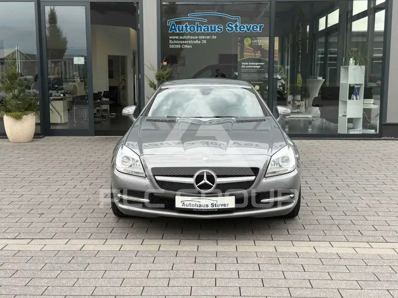 2012 Mercedes Benz SLK 200