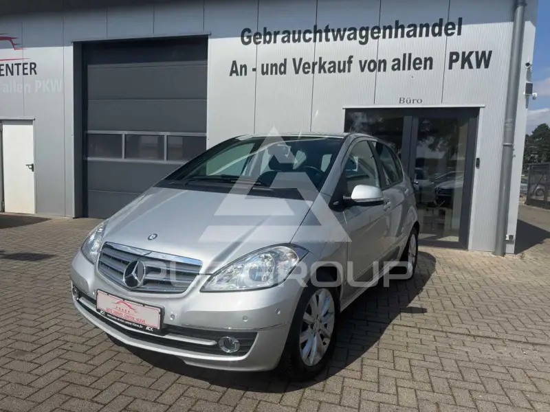 2012 Mercedes Benz A 180