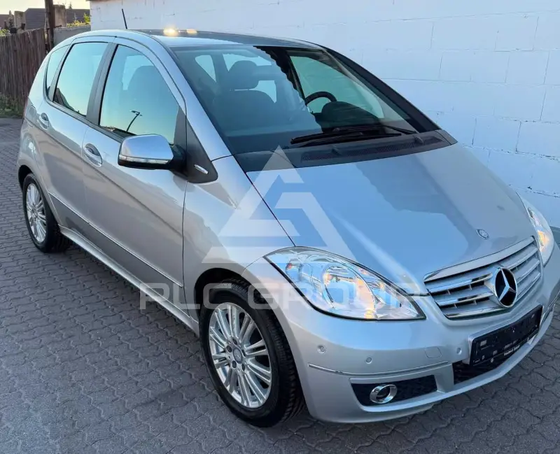 2012 Mercedes Benz A 180
