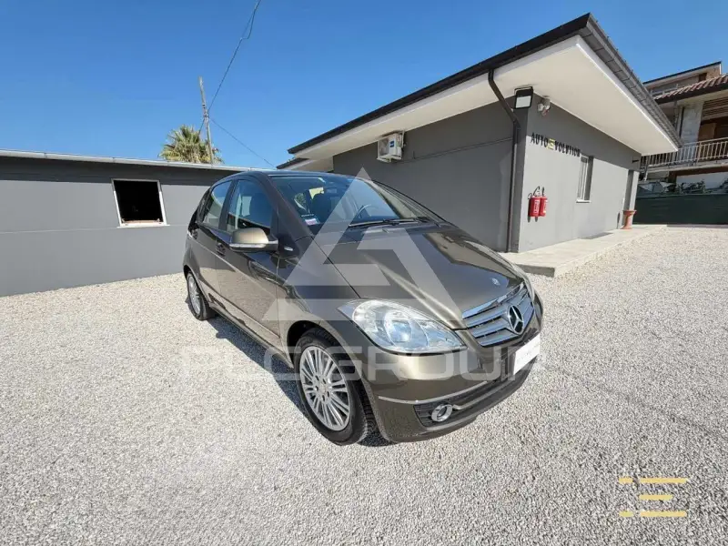 2012 Mercedes Benz A 180