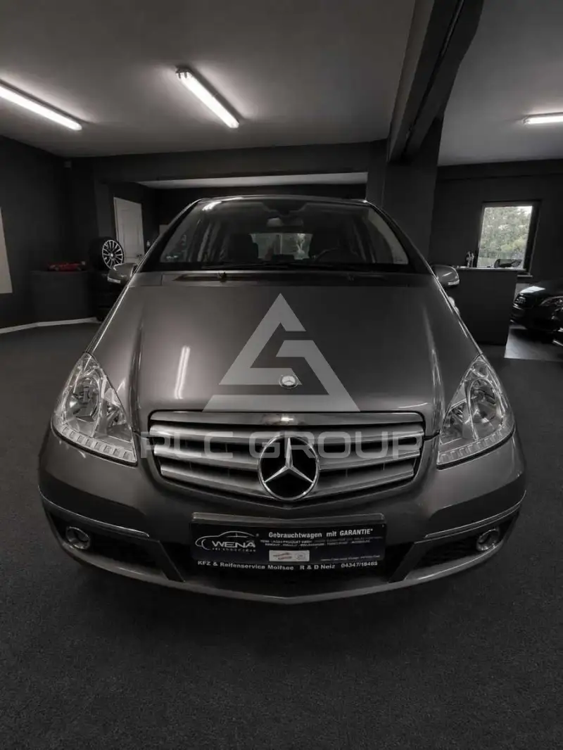 2012 Mercedes Benz A 180
