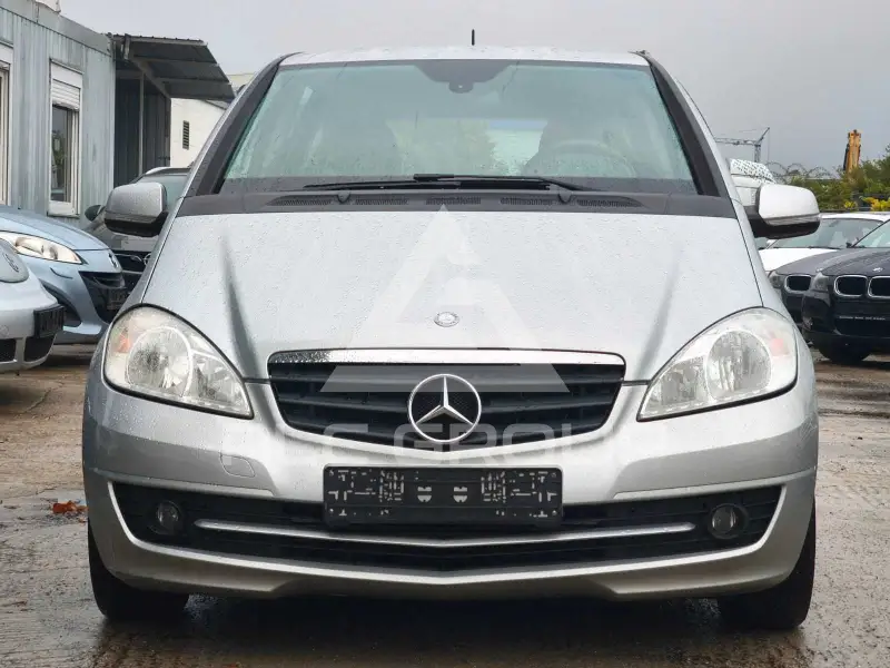 2012 Mercedes Benz A 180