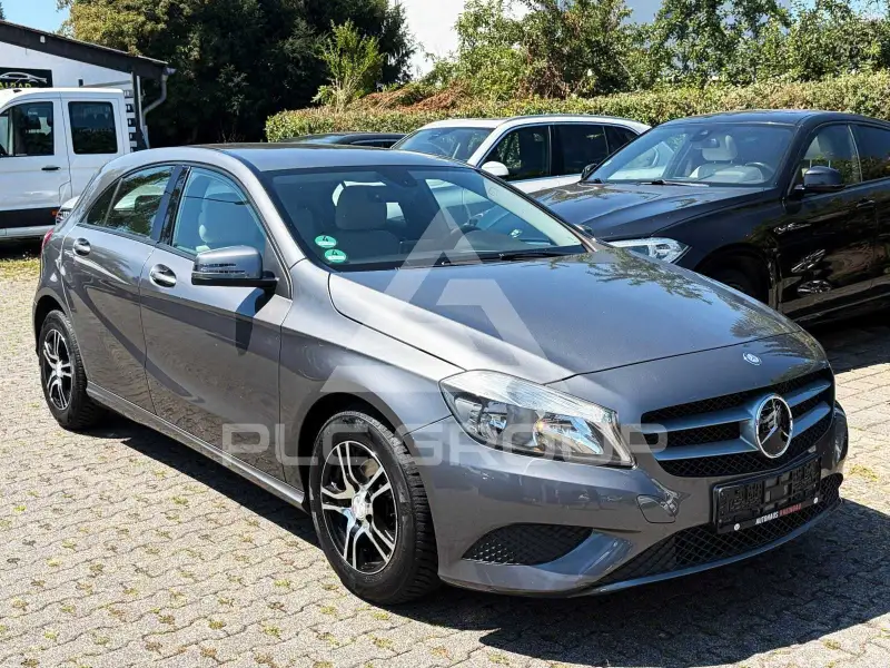 2012 Mercedes Benz A 180