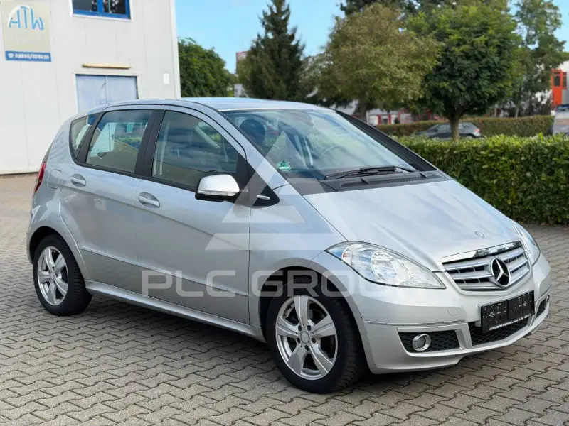 2012 Mercedes Benz A 180