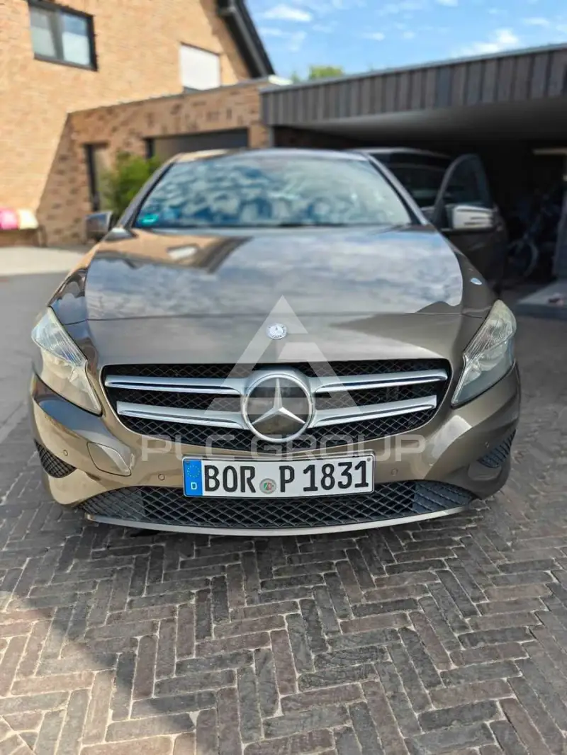2012 Mercedes Benz A 180