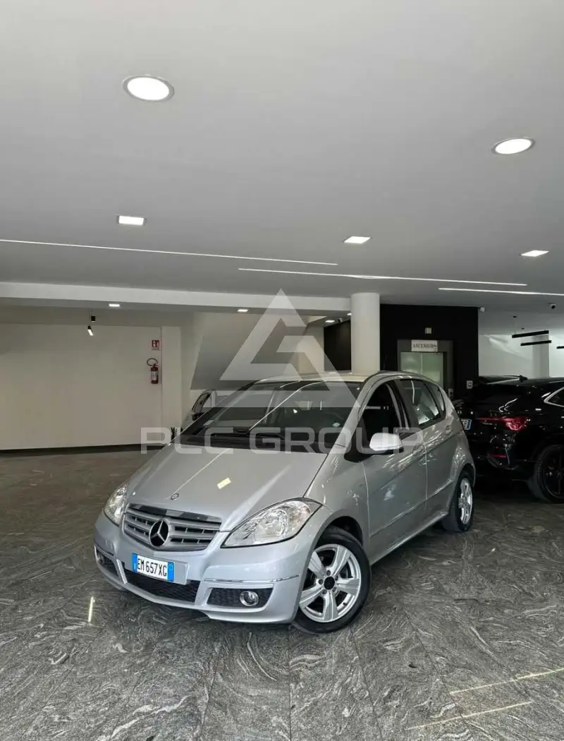 2012 Mercedes Benz A 180