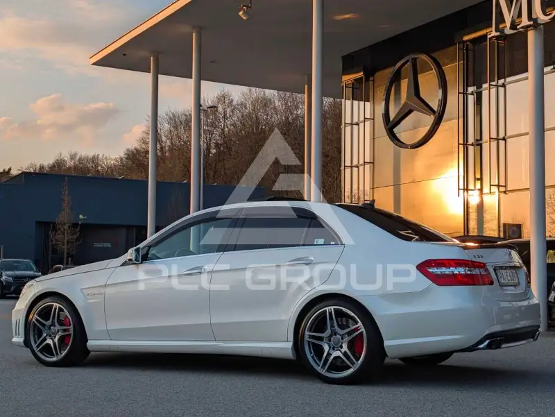 2012 Mercedes Benz E 63 AMG
