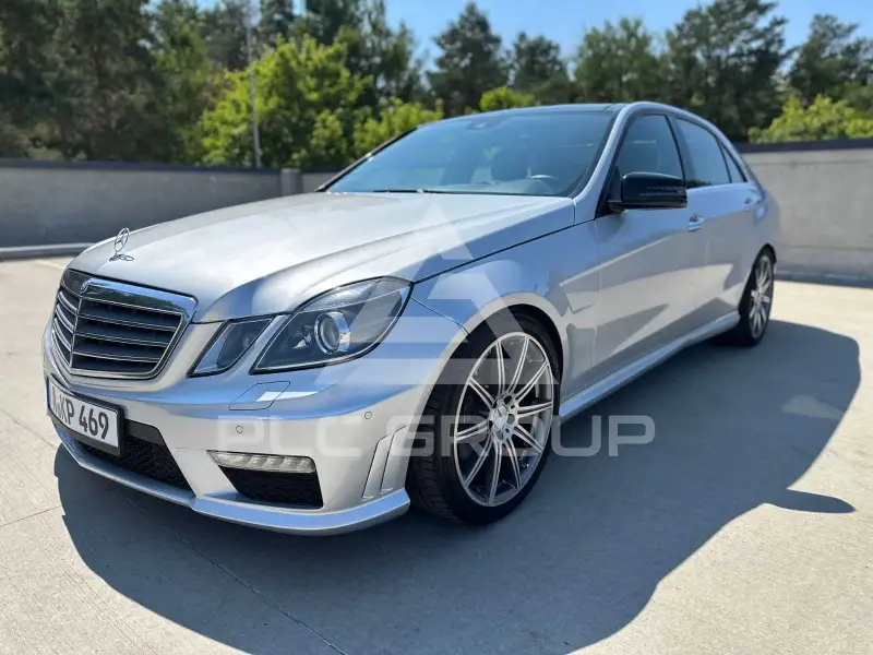 2012 Mercedes Benz E 63 AMG