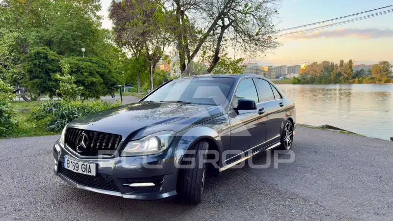2012 Mercedes Benz C 250