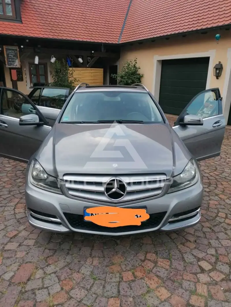 2012 Mercedes Benz 220
