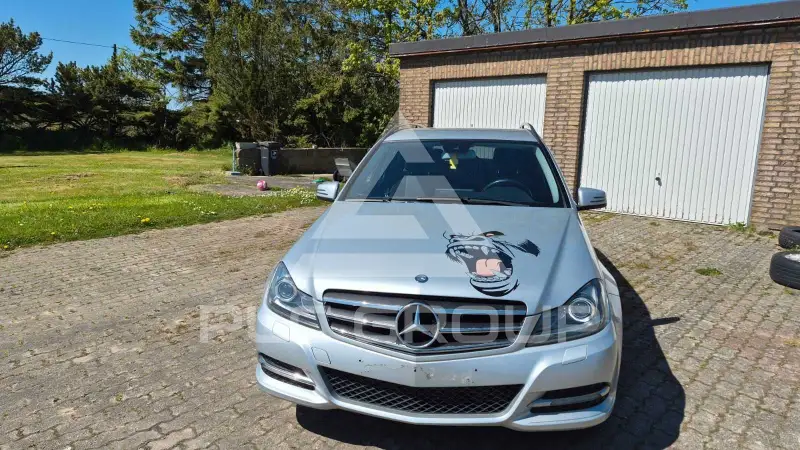 2012 Mercedes Benz 220