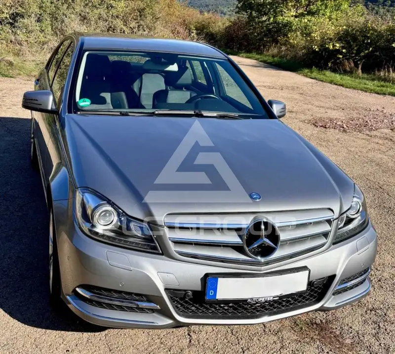 2012 Mercedes Benz 220
