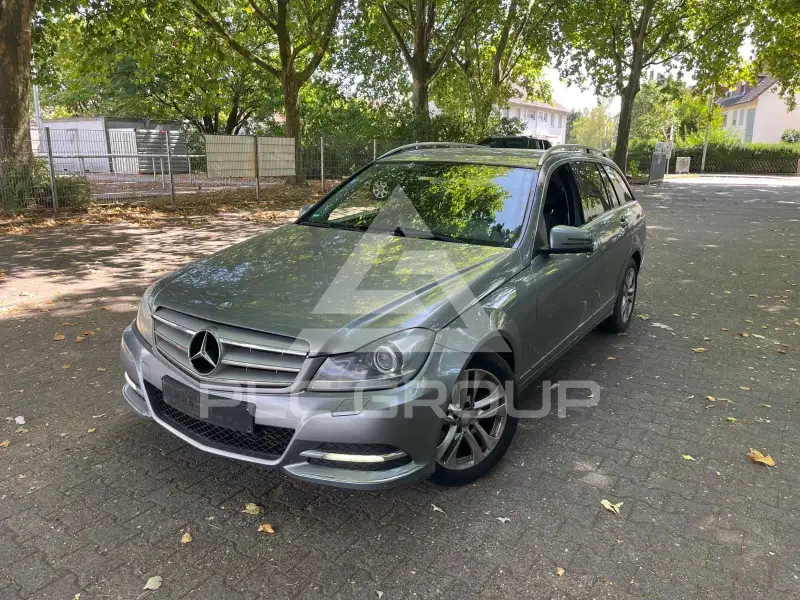 2012 Mercedes Benz C 220