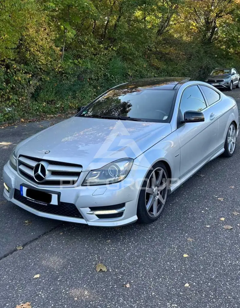 2012 Mercedes Benz C 220