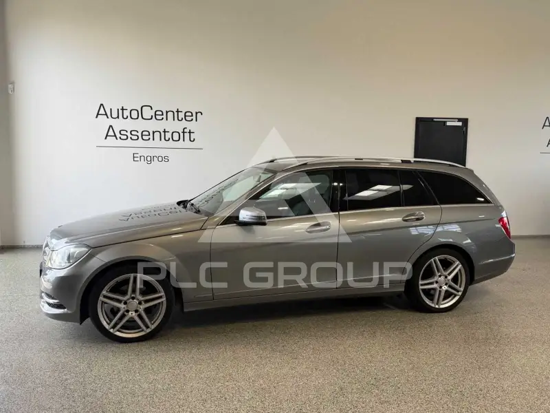 2012 Mercedes Benz C 220
