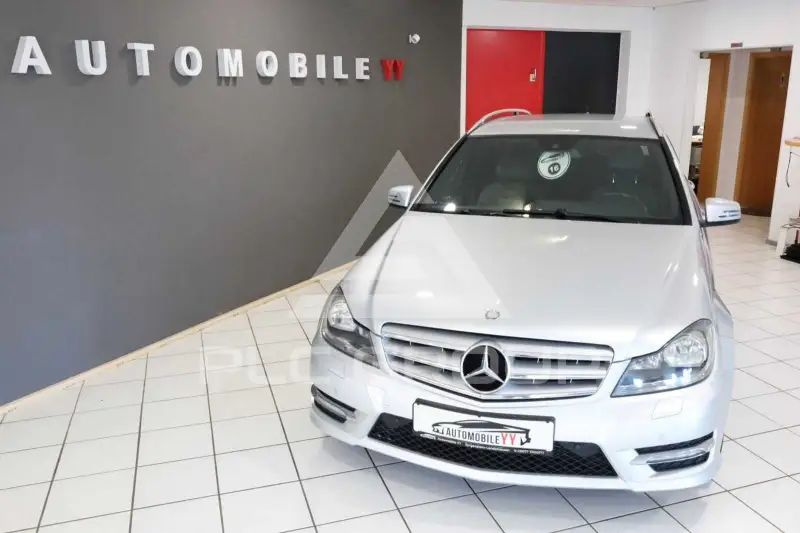 2012 Mercedes Benz C 220