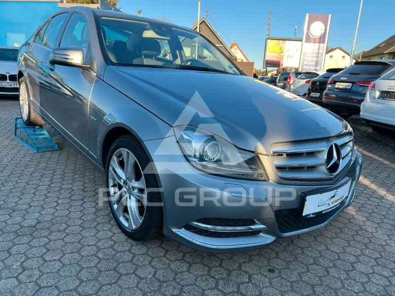 2012 Mercedes Benz C 220