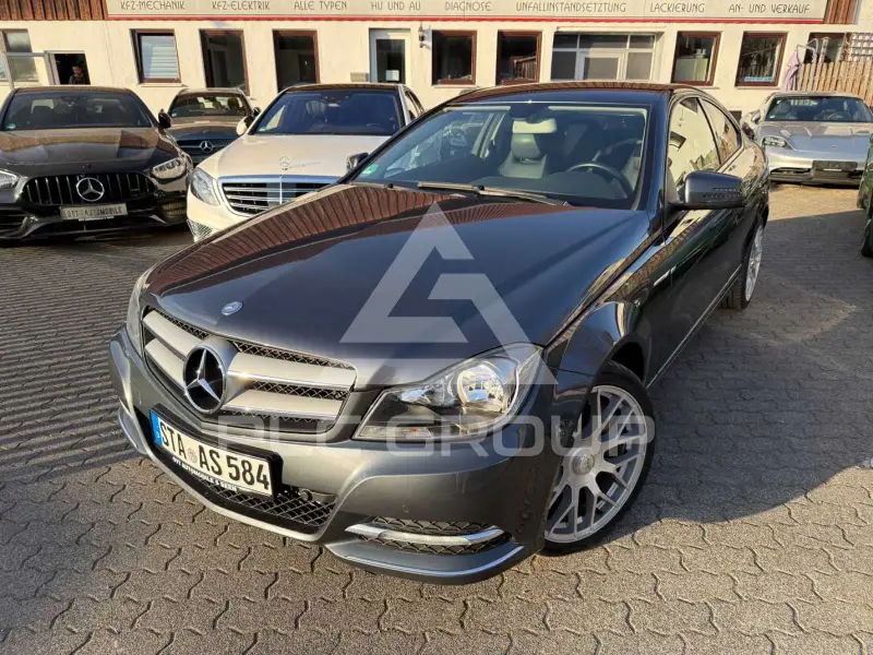 2012 Mercedes Benz C 220