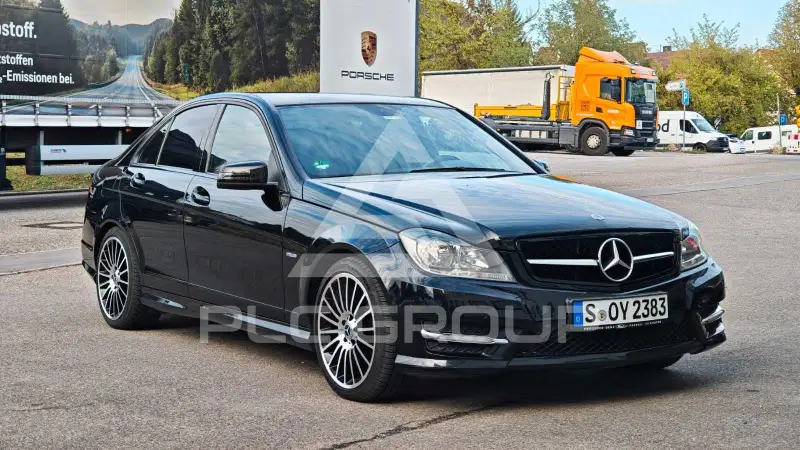 2012 Mercedes Benz C 220