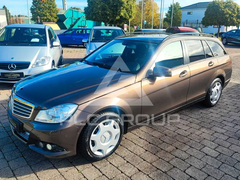 2012 Mercedes Benz C 220