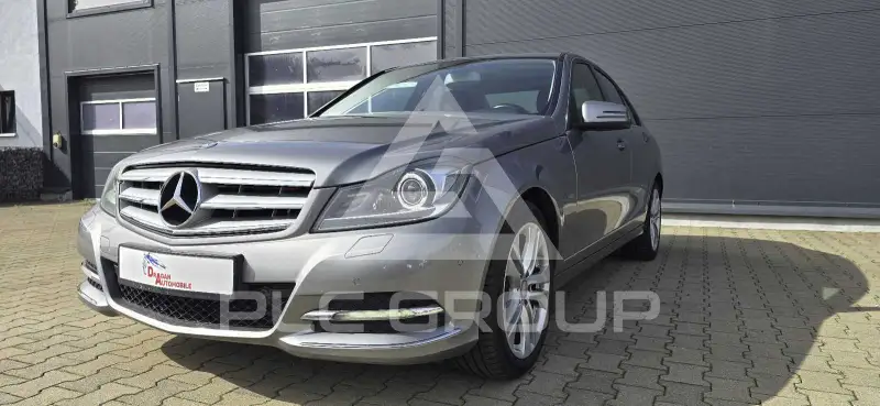 2012 Mercedes Benz C 220
