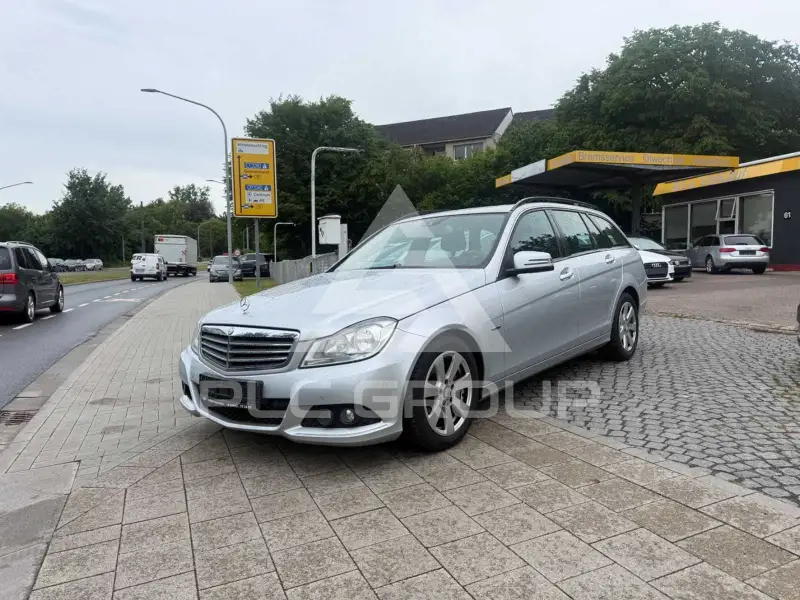 2012 Mercedes Benz C 220