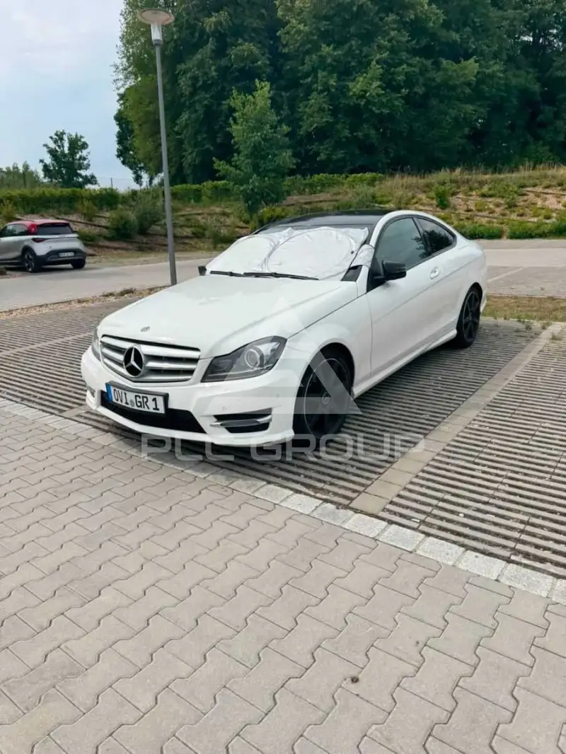 2012 Mercedes Benz C 220
