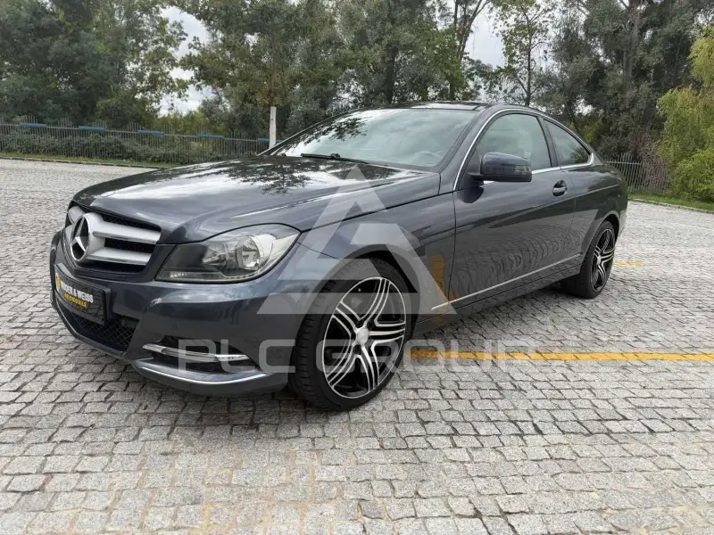 2012 Mercedes Benz C 220