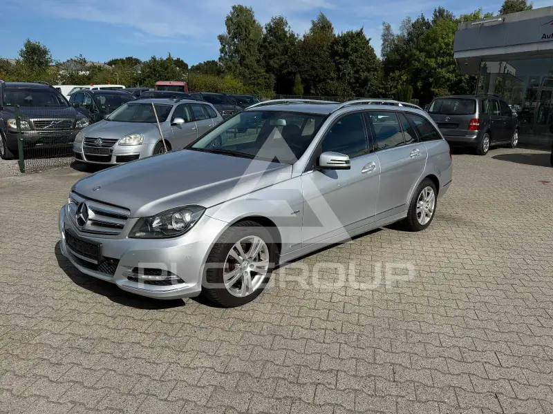 2012 Mercedes Benz C 220