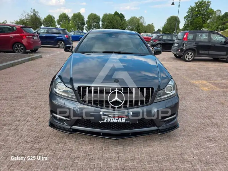 2012 Mercedes Benz C 220